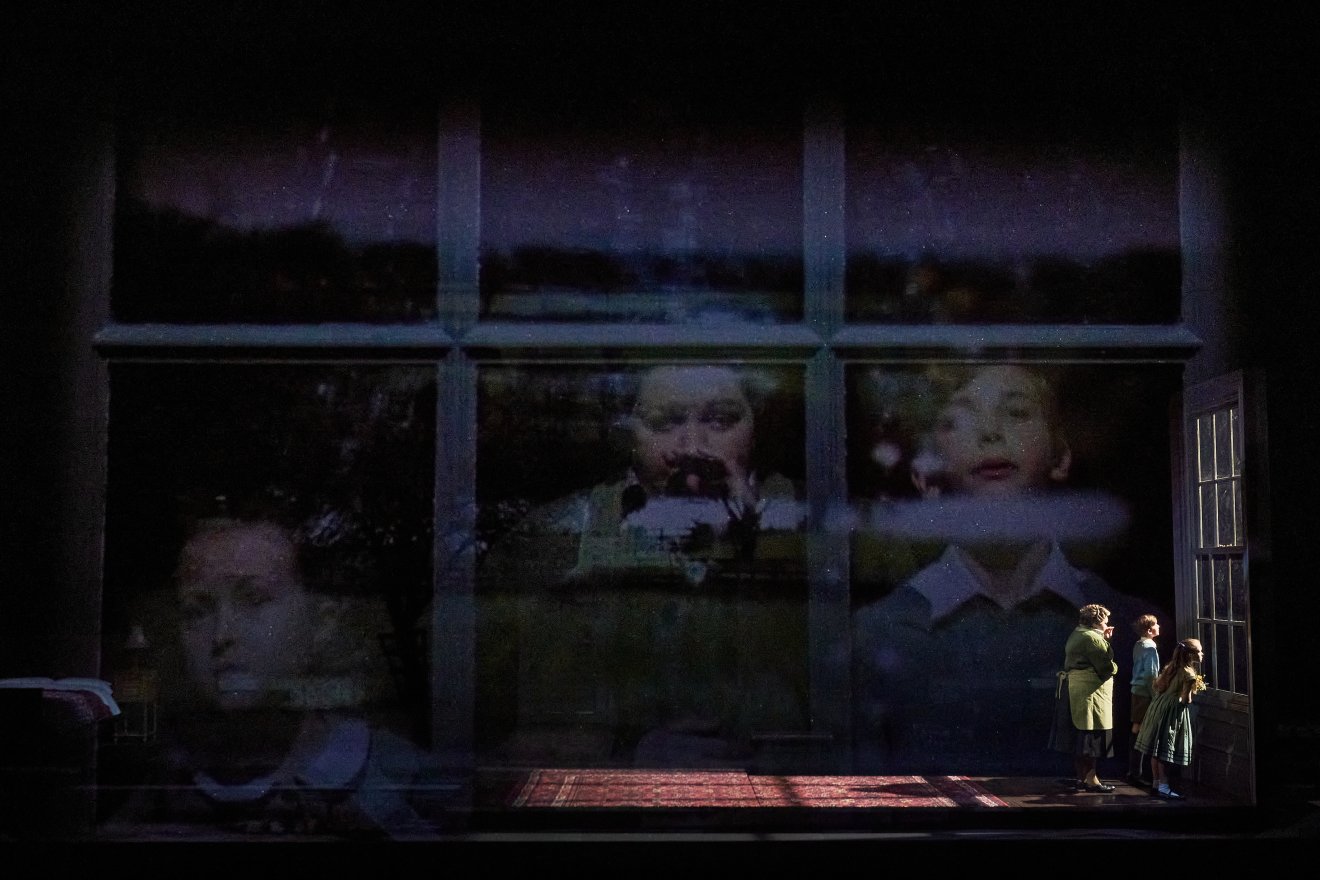 Turn of the Screw Linbury Theatre RBO